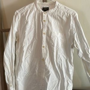 Mandarin collar button up shirt